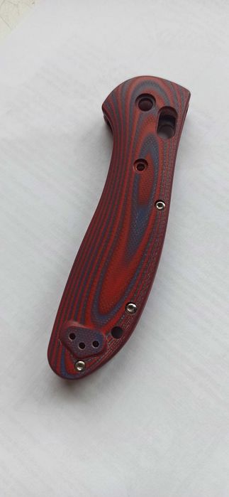 Дръжки/чирени от G-10 за Benchmade