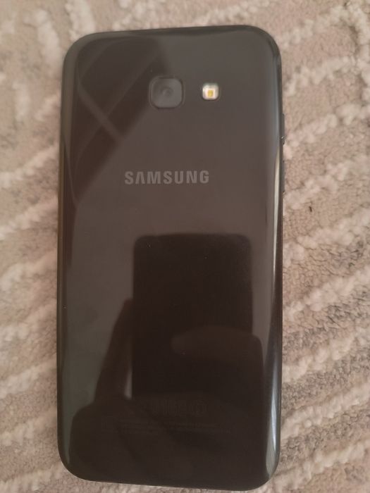 Телефон Самсумнг