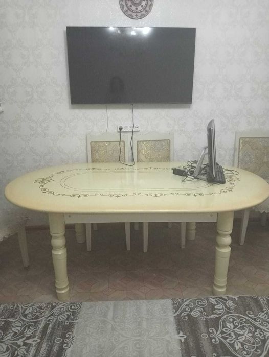 Продам стол, стулья, диван, кровать