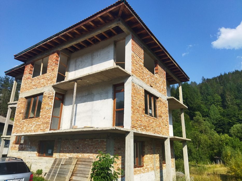 Продава се Къща в с. Могилица, Област Смолян - 330 кв.м за 170 €/кв.м - Снимка #3