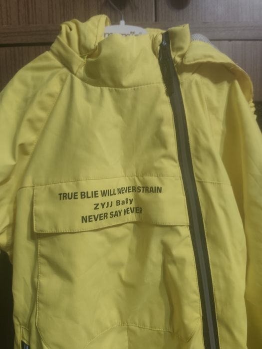 Комбинезон на весну и осень