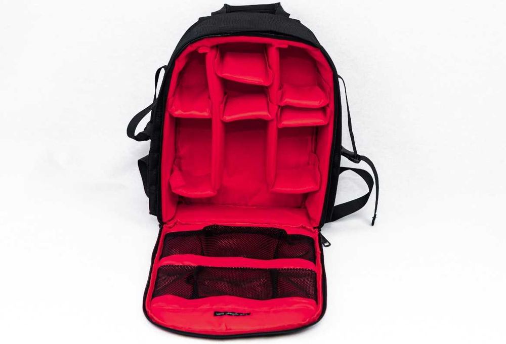 Ghiozdan foto Neewer. Dimensiuni: 30 x 14 x 37 cm