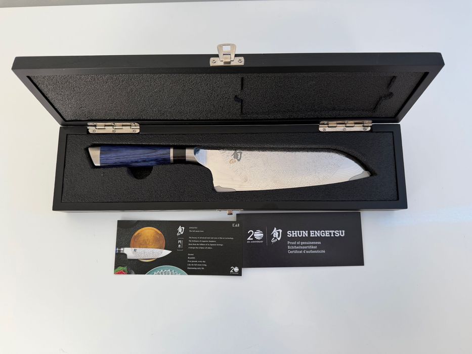 Cutit Kai Shun Engetsu Santoku Limited Edition