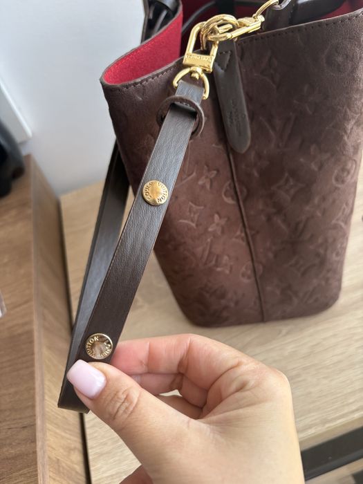 Луксозна дамска чанта