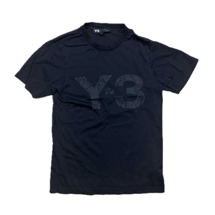 Tricou femei Y-3 intr-o conditie perfecta fara defect