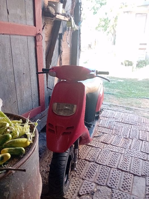 Скутер Piaggio typhoon 80cc