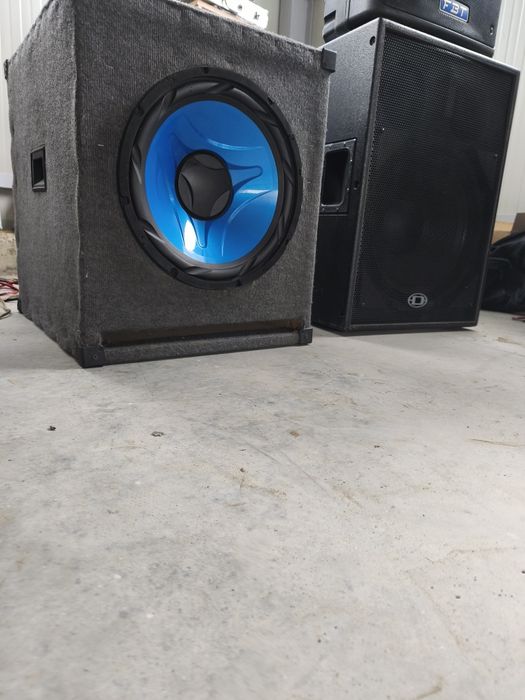 Bass bun se aude f bine preț 900 Ron