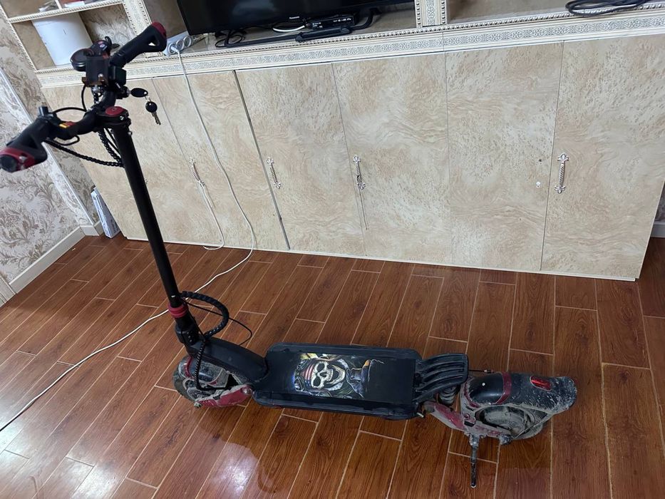 Электросамокат Kugoo G1