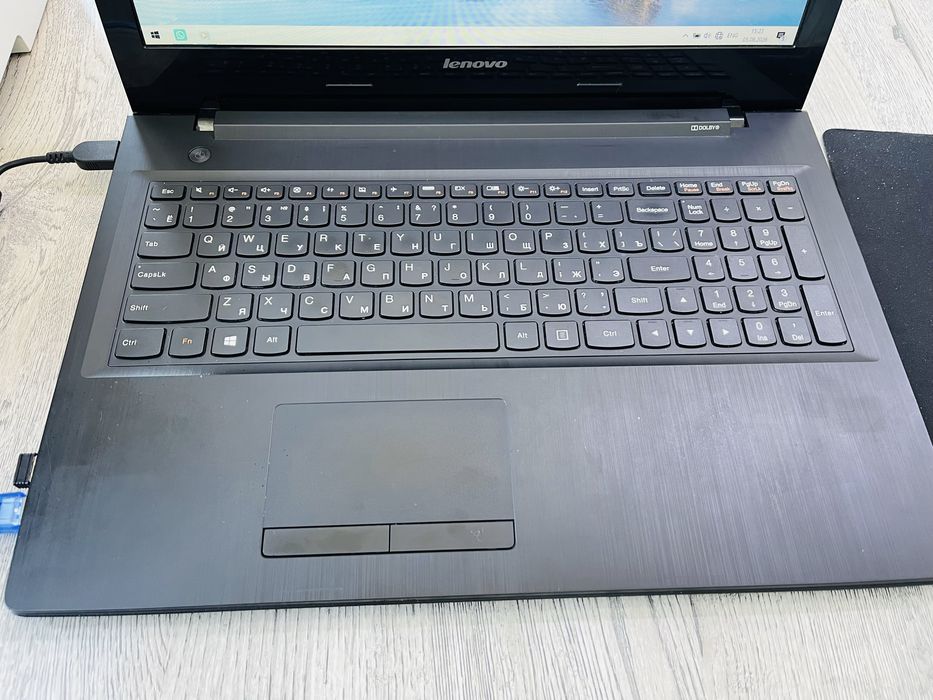 Ноутбук Lenovo сатылады