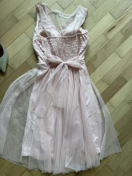 Рокличка за повод в нежно розов цвят