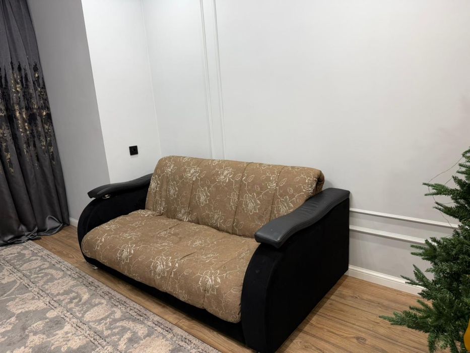 Продам диван б/у