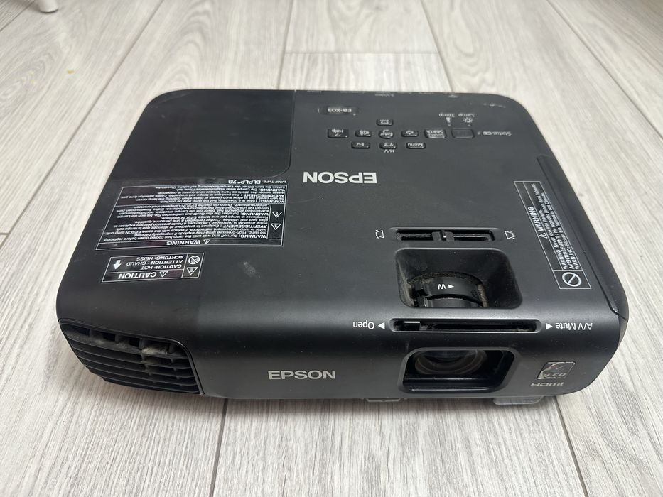 Проектор Epson EB-X03