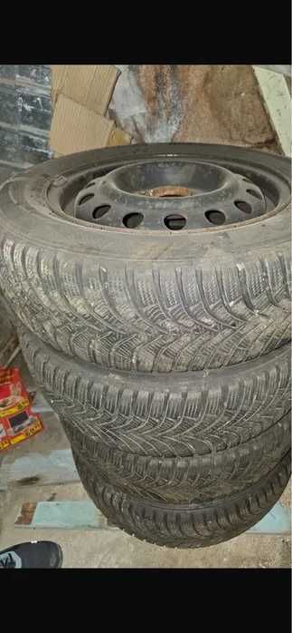 Hankook 185/65 R15 / jante din otel