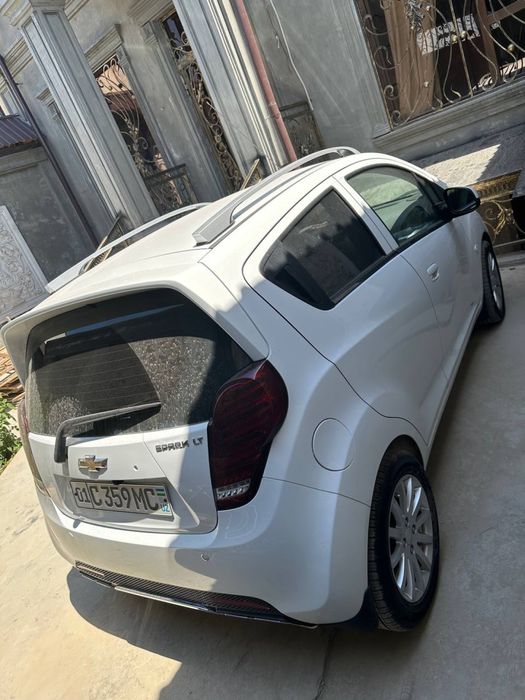 Spark sotiladi 2020- yil  55.000 yurgan xolati zor navarotlari bor