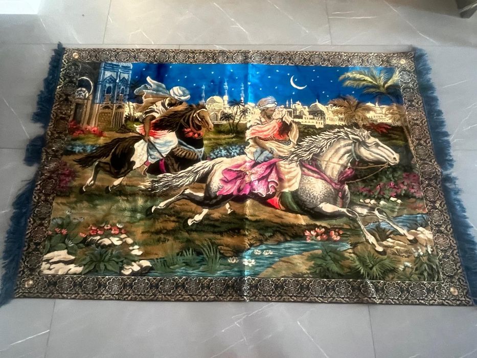 Carpeta vintige perete
