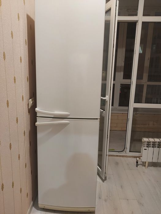 Холодильник Атлант с г. Астана