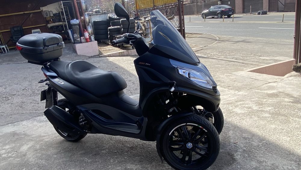 Vand piaggio mp3 300 HPE. Categoria B
