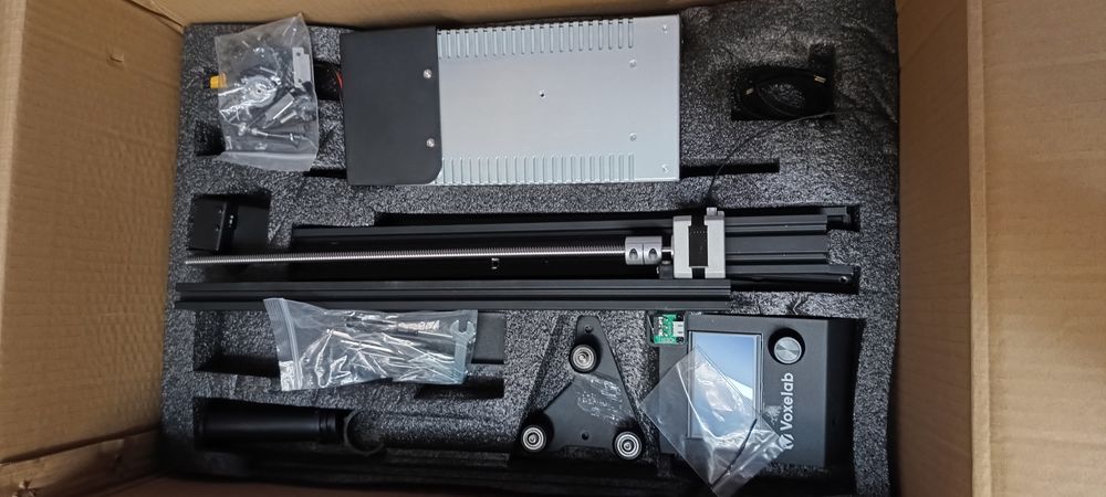 Imprimanta 3d Aquila C2 in cutie