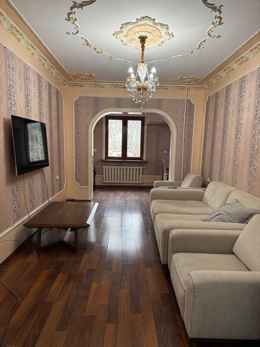 Продаётся на Карасу-3 3ком