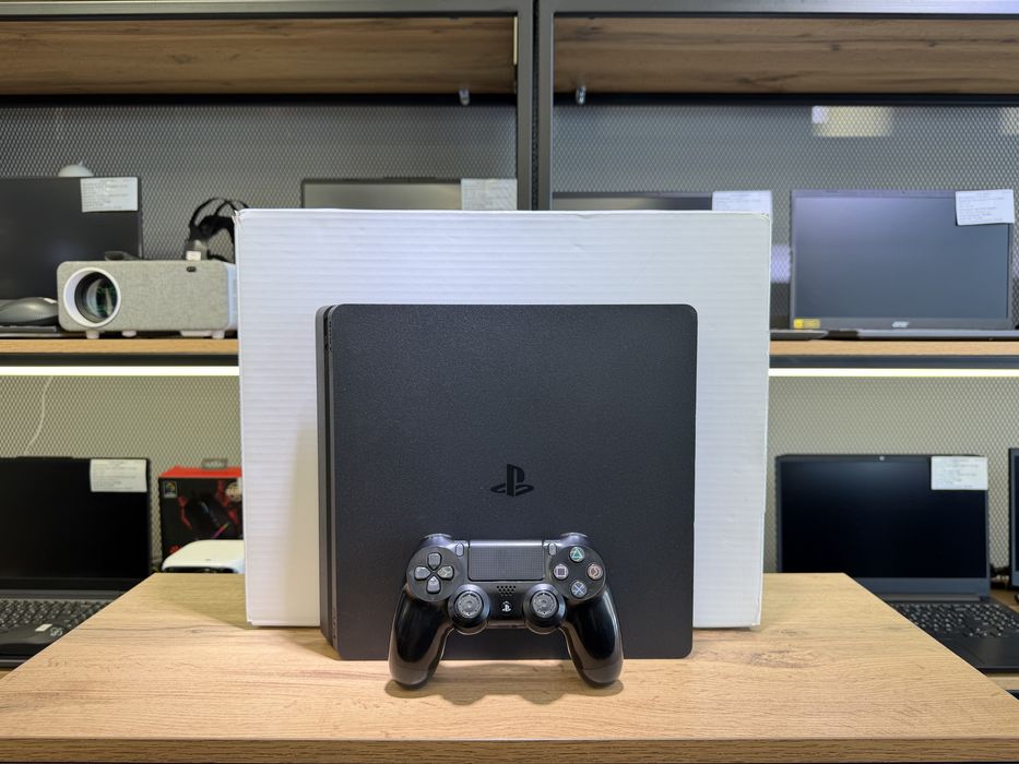 Sony PlayStation 4 Slim, 1 TB, 13.02 версия, 1 джойстик, 1661/А10
