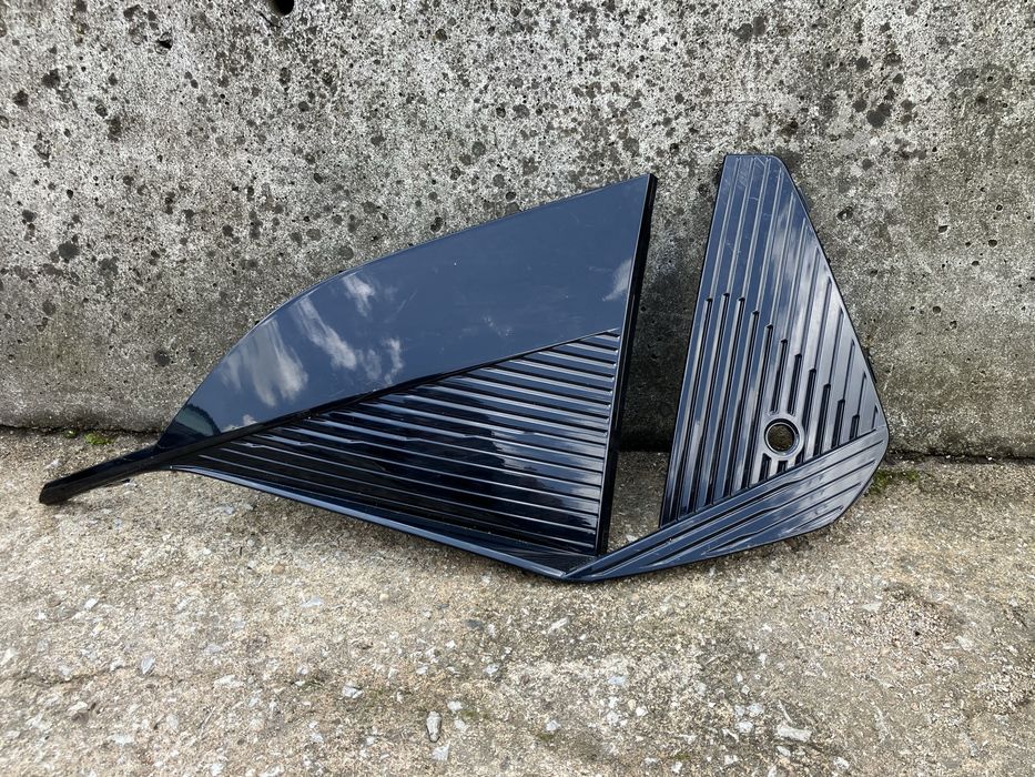 Лява капачка решетка за халоген за Peugeot 408 Пежо 408  2022г-