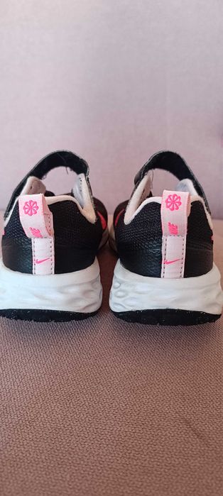 Детски маратонки NIKE