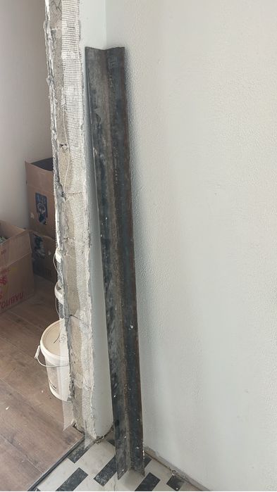 Продам стальной уголок,