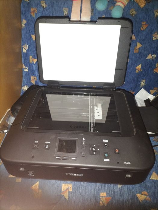 Vând   preț 200lei