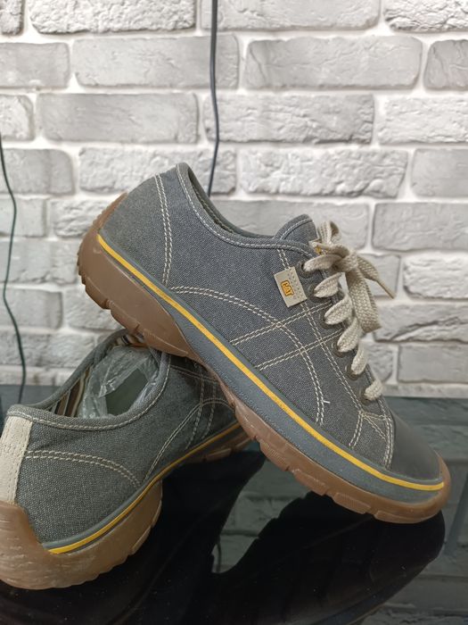 Оригинальные кроссы CAT