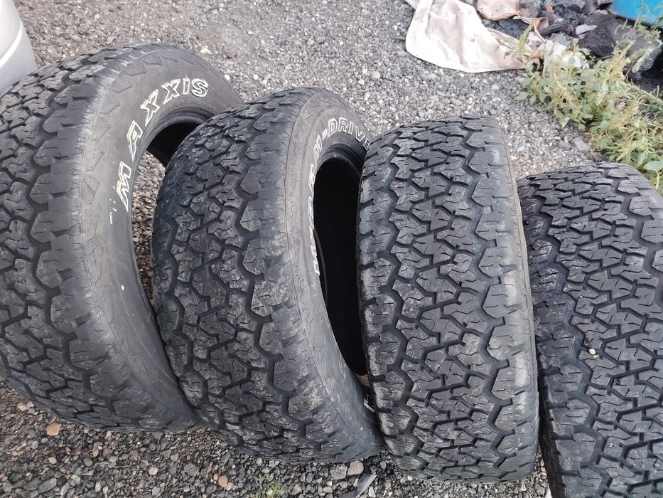 Резина Maxxis радиус 18