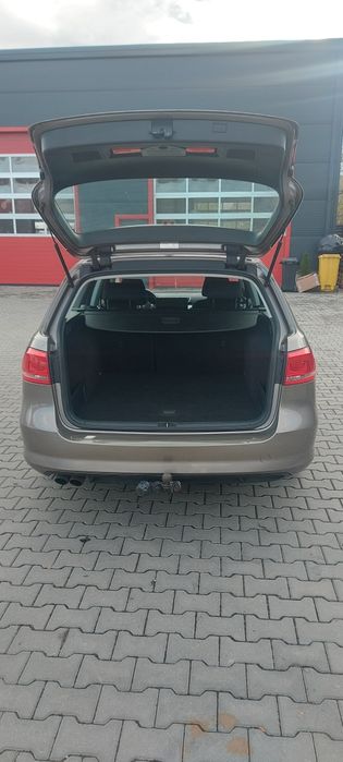 Vând Volkswagen passat