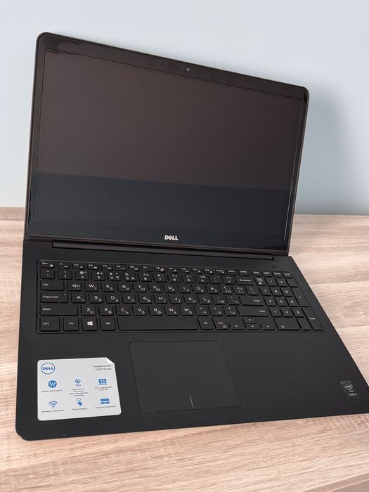 Лаптоп DELL 15.6 inspiron 15