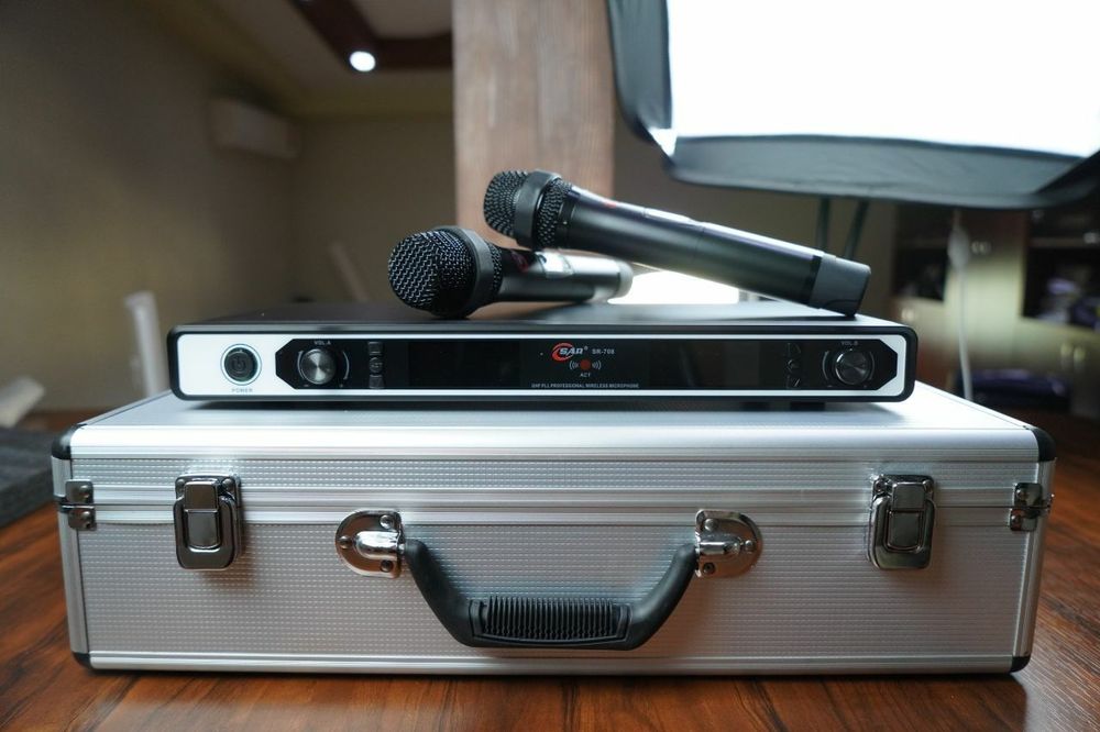 Karaoke Kalonka , mikrofon, usiliteli bilan