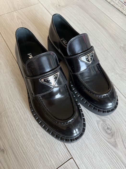 Лоферы Prada оригинал в идеальном состоянии