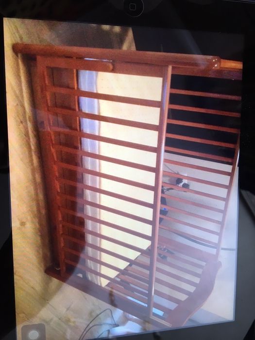 Продам детскую кроватку