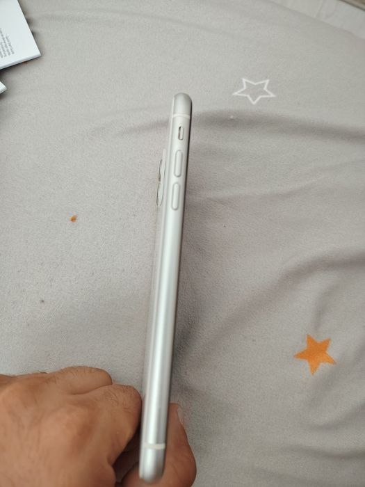 iPhone 11 folosit