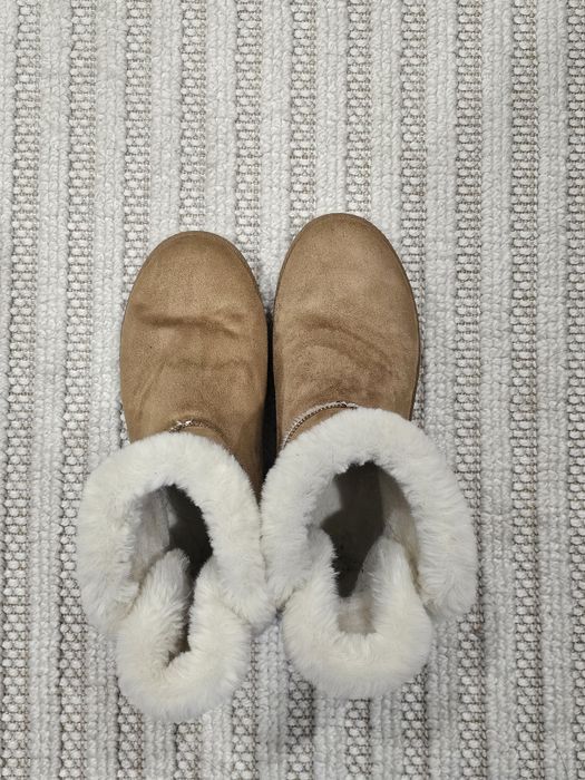 Угги женские 38 размер 5тыс