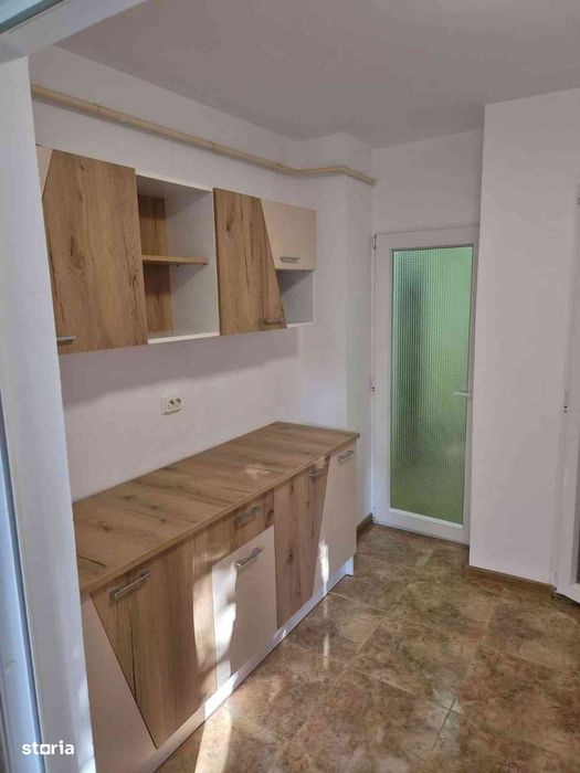 ! 2 camere ICFrimu et3/4, centrala Mobilat si Utilat — fotografia 3
