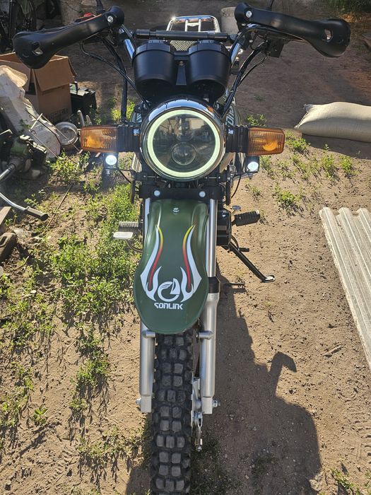 Продам мотоцикл Sonlink.