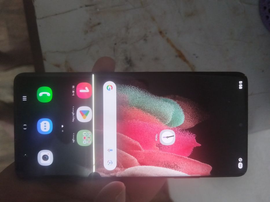 Samsung s21ultra 12/256 GB aybi rasmda malum ishlashi chotki