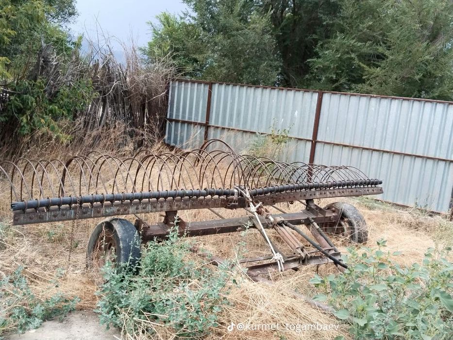 Продам трактор торг есть