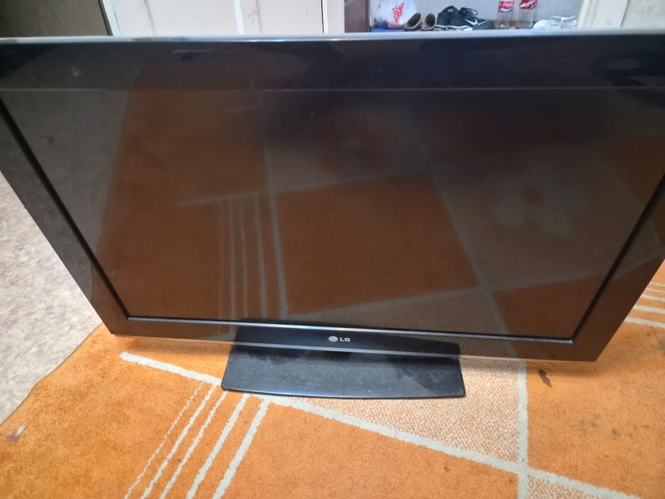 Телевизор LG б/у