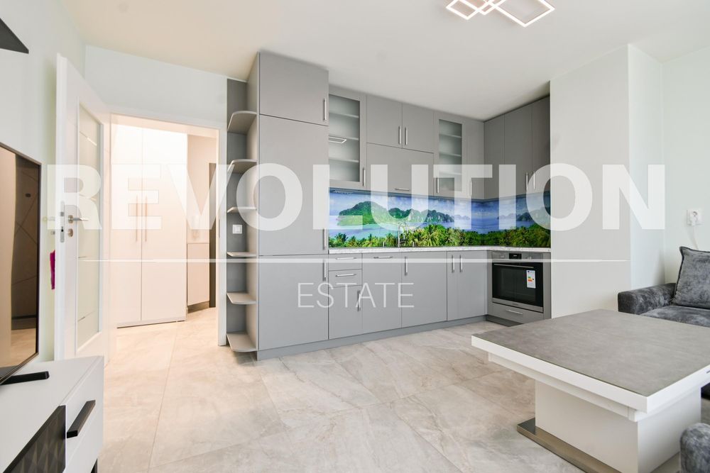 Дава се под наем Двустаен апартамент в София, Люлин 10 - 47 кв.м за 661.98 € - Снимка #3