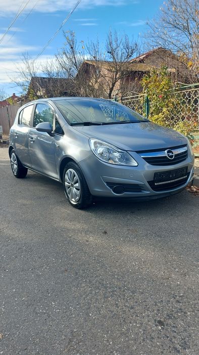 Opel corsa 2011,1.2 benzină euro5
