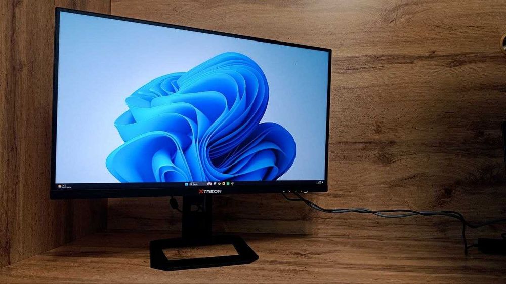 Монитор 2K MiniLED 200Герц