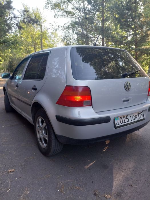 Volkswagen golf 4