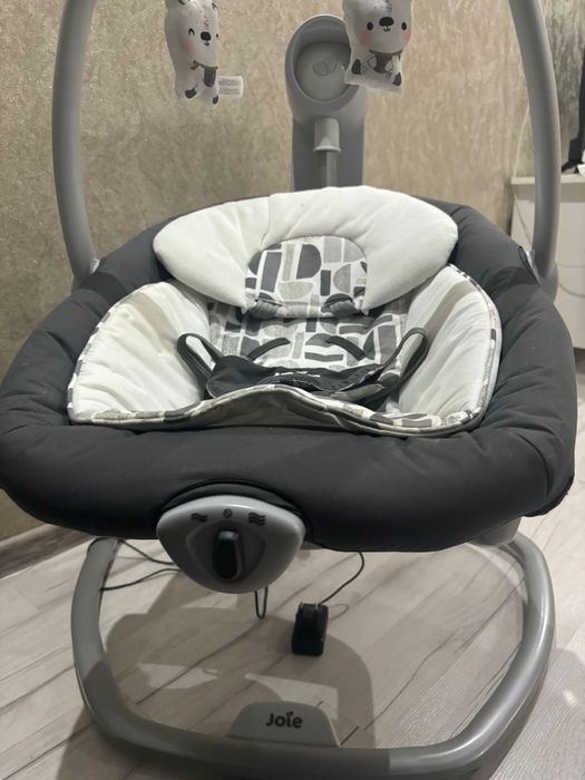 Шезлонг Joie Serena Logan