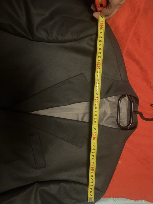 Costum barbati  marimea 56