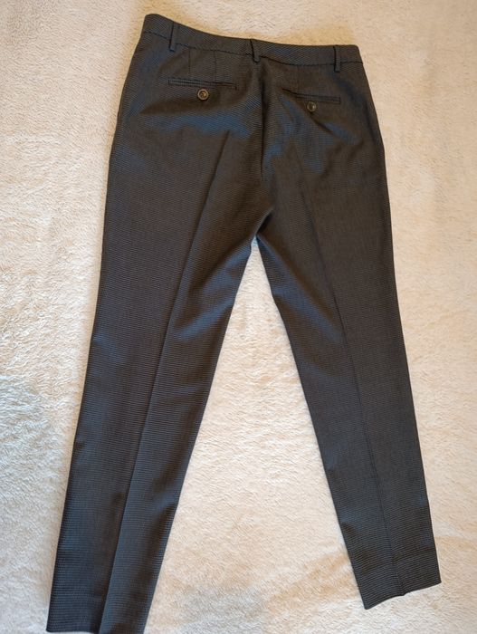 Pantaloni eleganți pentru damă, mărimea 40