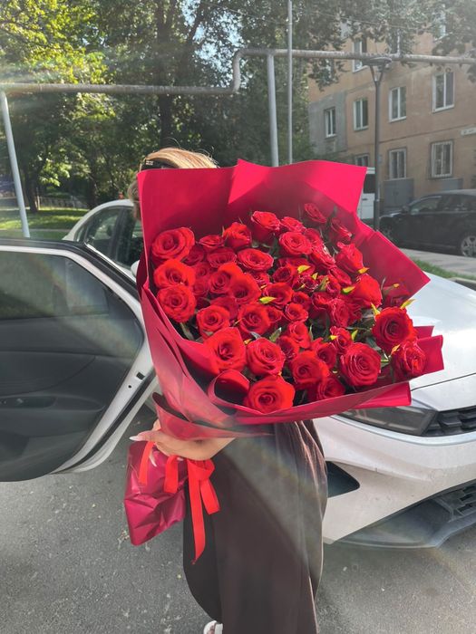Роза 41шт свежый